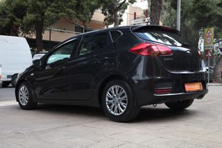 Kia Ceed / cee'd 2019 1.4 Diesel 90hp-thumb-1