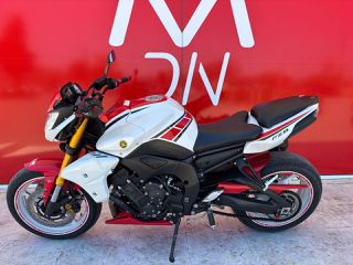 Yamaha FZ8 2012 50th Anniversary-thumb-3