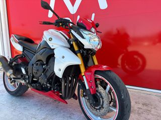 Yamaha FZ8 2012 50th Anniversary-thumb-5
