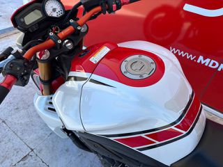 Yamaha FZ8 2012 50th Anniversary-thumb-13