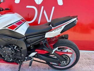 Yamaha FZ8 2012 50th Anniversary-thumb-14