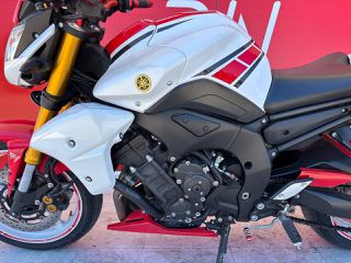 Yamaha FZ8 2012 50th Anniversary-thumb-15