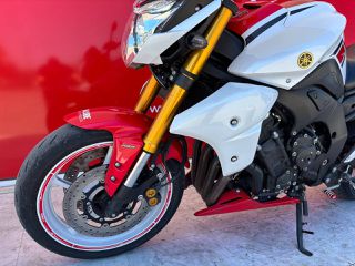 Yamaha FZ8 2012 50th Anniversary-thumb-24