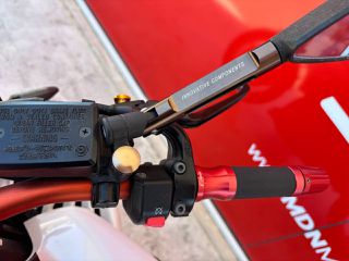 Yamaha FZ8 2012 50th Anniversary-thumb-27