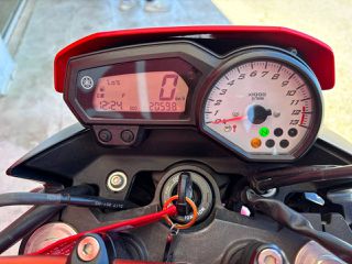 Yamaha FZ8 2012 50th Anniversary-thumb-32