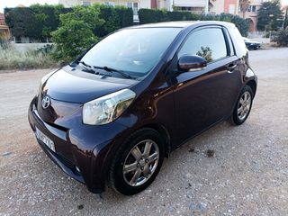 Toyota iQ 2009