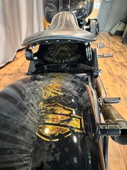 Harley Davidson Softail 2011 Black line-thumb-19