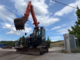 Εκσκαφάκι (διαβολάκι) Hitachi 2015 ZX85-US-5A *8200kg*COMPACT/1ο ΧΕΡΙ/ΕΞΑΙΡΕΤΙΚΗ ΚΑΤΑΣΤΑΣΗ.-thumb-2