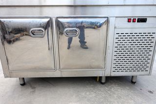 Μεταχειρισμενο Επαγγελματικό Ψυχόμενο Salad Bar INOX με Ψυγείο & Πάγκο Προετοιμασίας 400e+ ΦΠΑ-thumb-4