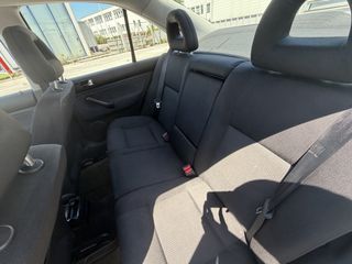 Volkswagen Bora 2002 1.4 16V-thumb-11