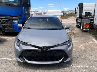 Toyota Corolla 2022 HATCHBACK LIVE-thumb-1