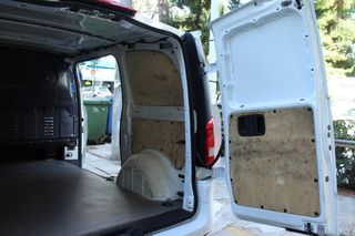 Κλούβα Mercedes-Benz 2020 VITO 114 3ΘΕΣΙΟ 136HP EU6 CARPLAY ΟΘΟΝΗ PDC CRUISE LANΕ ASS.-thumb-24