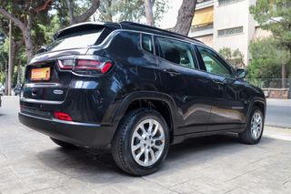 Jeep Compass 2022 1.3 T4 150hp Longitude (Automatic)-thumb-10