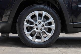 Jeep Compass 2022 1.3 T4 150hp Longitude (Automatic)-thumb-5