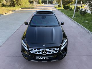 Mercedes-Benz GLA 180 2019 AMG -PANORAMA-CAMERA-OFF ROAD PACKAGE-thumb-24