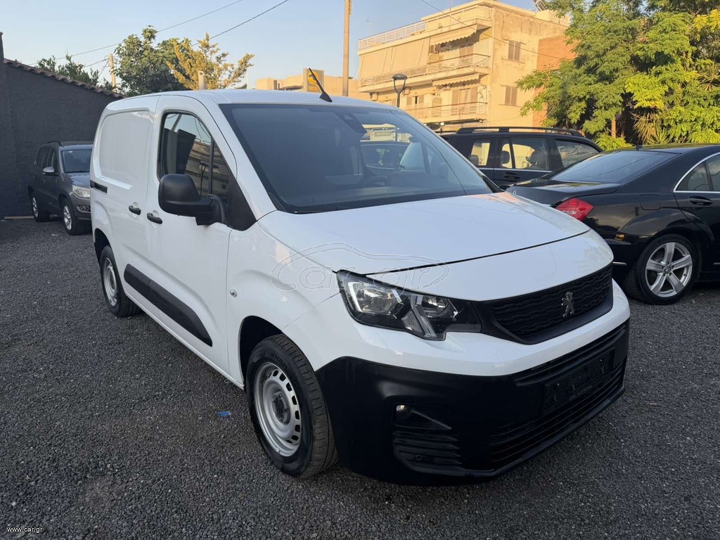 Peugeot Partner 2020 Premium Navi Cameres 360