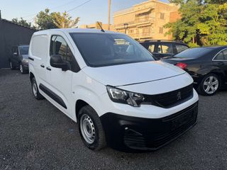 Peugeot Partner 2020 Premium Navi Cameres 360