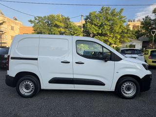 Peugeot Partner 2020 Premium Navi Cameres 360-thumb-1