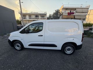 Peugeot Partner 2020 Premium Navi Cameres 360-thumb-5