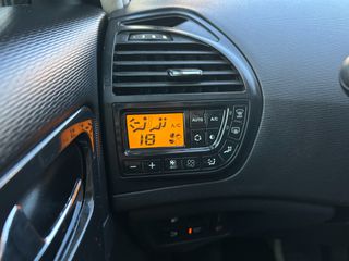 Citroen C4 Picasso 2013 1.6 eHDi Automatic-thumb-40