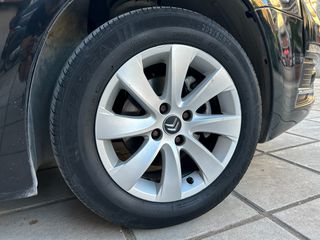 Citroen C4 Picasso 2013 1.6 eHDi Automatic-thumb-47