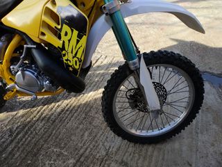 Suzuki RM 250 1995-thumb-3