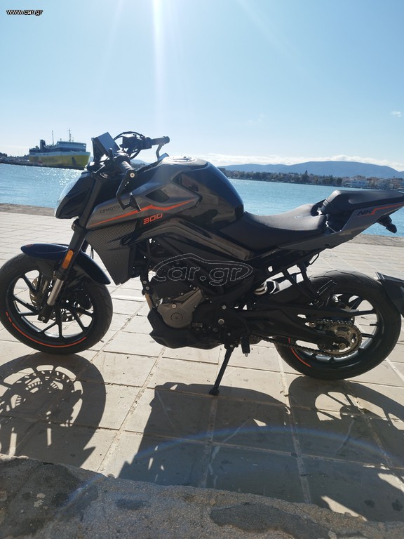 CFmoto 300NK 2024