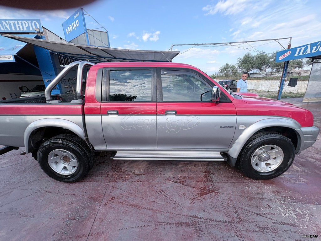 Mitsubishi L200 2003