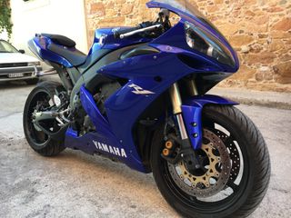 Yamaha YZF 1000 2007 R1-thumb-4