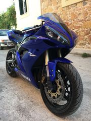 Yamaha YZF 1000 2007 R1-thumb-13