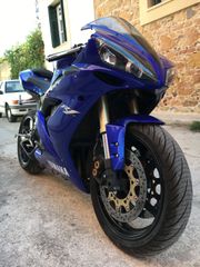 Yamaha YZF 1000 2007 R1-thumb-16