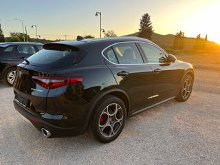 Alfa Romeo Stelvio 2018 2.2 DIESEL SUPER Q4 AT8-thumb-3