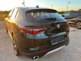 Alfa Romeo Stelvio 2018 2.2 DIESEL SUPER Q4 AT8-thumb-7