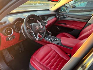 Alfa Romeo Stelvio 2018 2.2 DIESEL SUPER Q4 AT8-thumb-9
