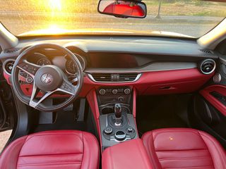 Alfa Romeo Stelvio 2018 2.2 DIESEL SUPER Q4 AT8-thumb-13