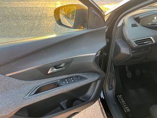 Peugeot 3008 2018 1.2 PURETECH 130 ACTIVE PACK-thumb-10