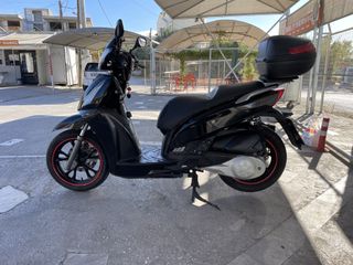Kymco People GT 300i 2011