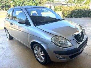 Lancia Ypsilon 2005-thumb-1