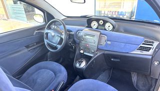 Lancia Ypsilon 2005-thumb-2