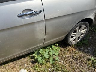 Lancia Ypsilon 2005-thumb-7
