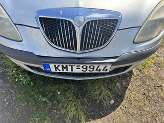 Lancia Ypsilon 2005-thumb-8