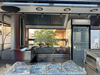 food truck van-thumb-13