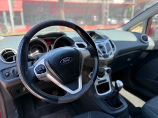 Ford Fiesta 2011 1.25 TITANIUM-thumb-11