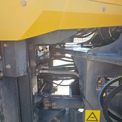 Φορτωτής Με Λάστιχα Komatsu 2005 WA 320-5H-thumb-8