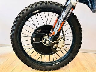 KTM 350 EXC-F SIX DAYS 2018 SIX DAYS-FRANCE EDITION -AKRAPOVIC-thumb-5