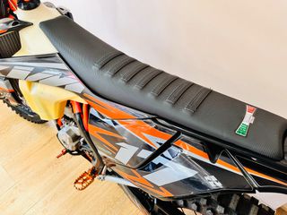 KTM 350 EXC-F SIX DAYS 2018 SIX DAYS-FRANCE EDITION -AKRAPOVIC-thumb-6