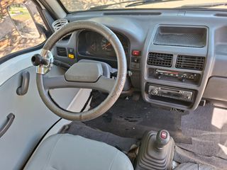 Subaru E12 1993 4x4-thumb-10