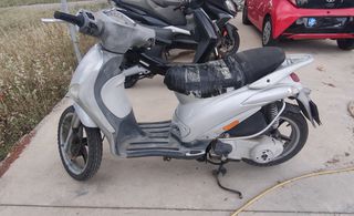 Piaggio Liberty 200 2004-thumb-3