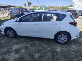 Toyota Auris 2019 1.4 D-4D DIESEL 6 TAXYTO ΑΡΙΣΤΟ ΠΟΛΥ ΟΙΚΟΝΟΜΙΚΟ-thumb-19