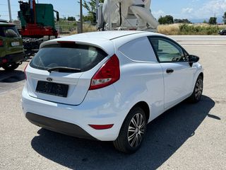 Ford Fiesta 2012-thumb-4
